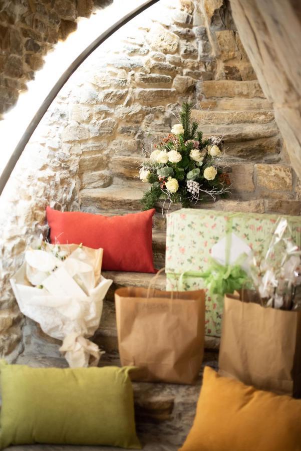 Locanda Moderna Carlambroeus Montevecchia Zewnętrze zdjęcie