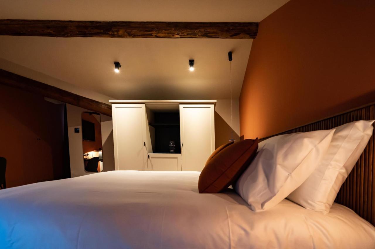 Locanda Moderna Carlambroeus Montevecchia Zewnętrze zdjęcie