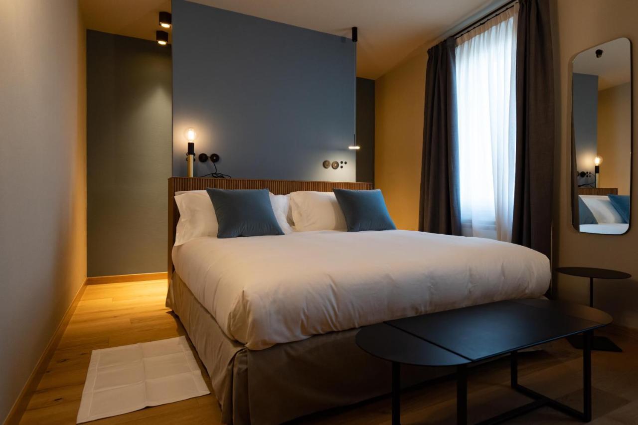 Locanda Moderna Carlambroeus Montevecchia Zewnętrze zdjęcie