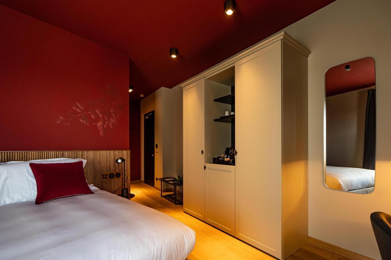 Locanda Moderna Carlambroeus Montevecchia Zewnętrze zdjęcie